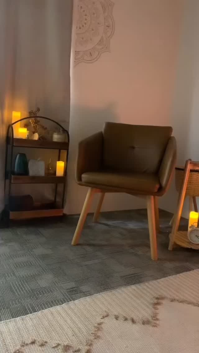 Instagram post from thehealingsoulcenter. This post is in position 1.